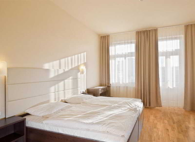 Unique 4* Prague
